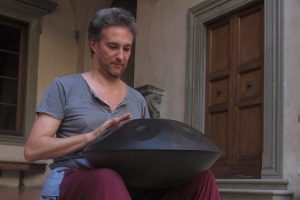 improvvisare con handpan